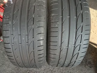 2x 245/40/18 run flat Bridgestone Potenza 85% tread
