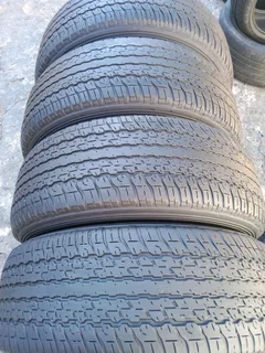 4x 255/65/17 Dunlops grand track