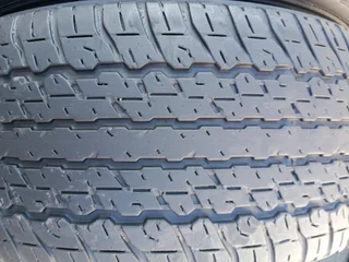 4x 255/65/17 Dunlops grand track