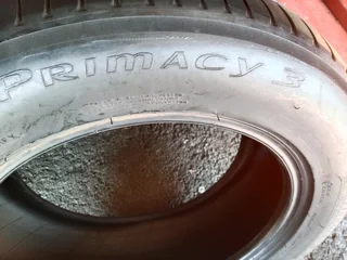 2x 235/55/17 Michelins primacy3 Tyres