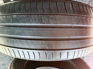 2x 235/55/17 Michelins primacy3 Tyres