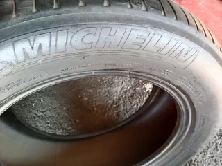 2x 235/55/17 Michelins primacy3 Tyres
