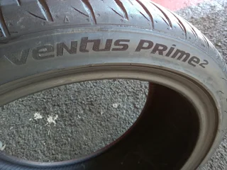 1x 215/40/17 ventures S1evo2