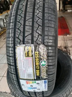 Brand new 225/60/17 normal brand new Tyres