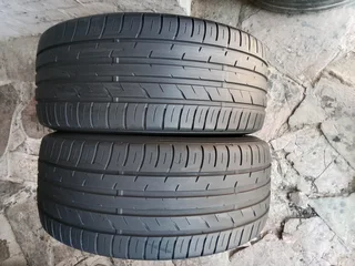 2x 235/45/17 Dunlops Tyres very good second hands Tyres
