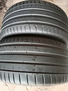 2x 255/40/18 run flat Michelins pilot sport 4s ZP