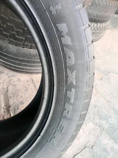 2x 285/50/20 maxtrek Tyres very good second hands Tyres 85% tread