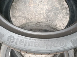 2x 225/45/18 run flat continentals SSR