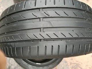 2x 225/45/18 run flat continentals SSR