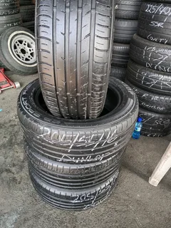 4x 205/55/16 normal Dunlops Tyres very good second hands Tyres