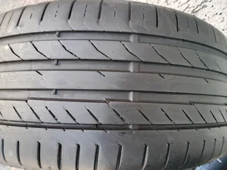 2x 225/40/18 run flat continentals SSR Tyres 90% tread