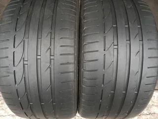 2x 255/35/19 normal Bridgestone Potenza Tyre 85% tread very good second hands Tyres