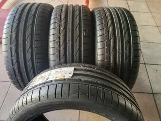 2x brand new 245/40/18 run flat Bridgestone Potenza brand new Tyres R3500 each
