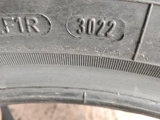 2x 225/60/18 brand new Goodyear Efficiencygrip for SUV Cars