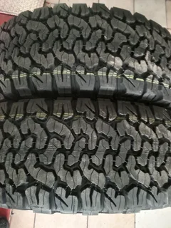 2x 285/70/17 brand new BF Goodrich All-terrain ko2