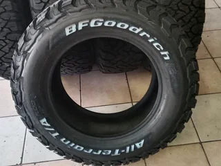5x 265/65/18 BF Goodrich All-terrain k03 brand new Tyres white writing