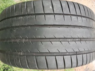 1x 315/30/22 normal michelins pilot sport 4s Tyre 95% tread