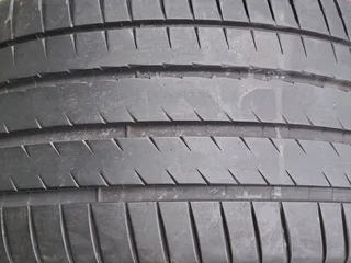 1x 315/30/22 normal michelins pilot sport 4s Tyre 95% tread