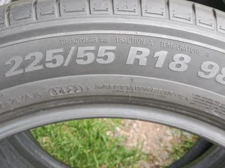 2x 225/55/18 Kumho Solus HS63 Tyres 85% tread