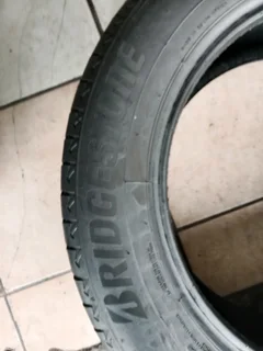 2x 215/60/17 Bridgestone Alenza 90% tread