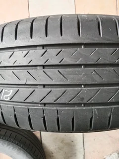 2x 215/60/17 Bridgestone Alenza 90% tread
