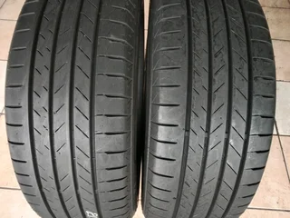 2x 215/60/17 Bridgestone Alenza 90% tread