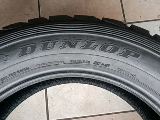 1x 275/55/20 Dunlop grand track AT3D