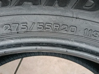 1x 275/55/20 Dunlop grand track AT3D