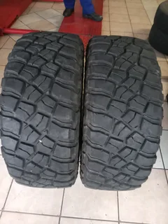 2x 265/65/17 BF Goodrich mudtarren Tyres very good second hands Tyres