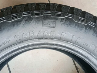 1x 265/60/18 general grabber A/T Tyre 90% tread