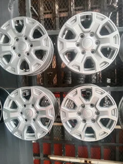 Set of original Rims for Ford Ranger 16inches no damages and no cracking