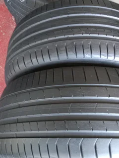 2x 275/40/20 run flat Pirellis P Zero Tyres 85% tread