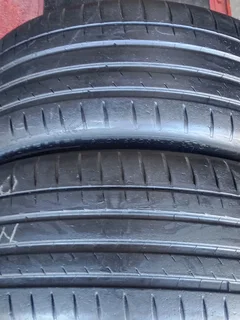 2x 245/35/20 michelins pilot sport 4s Tyres 85% tread
