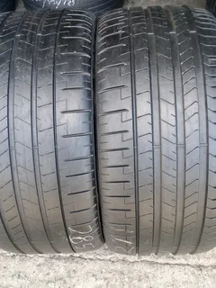 2x 285/30/21 Pirellis P Zero 90% tread
