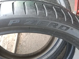 2x 285/30/21 Pirellis P Zero 90% tread