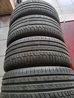 Set of Rims and Tyres 17inches very good second hands