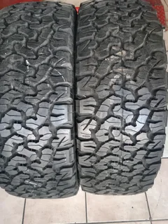 2x 265/60/20 BF Goodrich All-terrain ko2 Tyres 95% tread