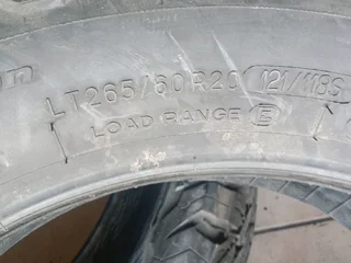 2x 265/60/20 BF Goodrich All-terrain ko2 Tyres 95% tread