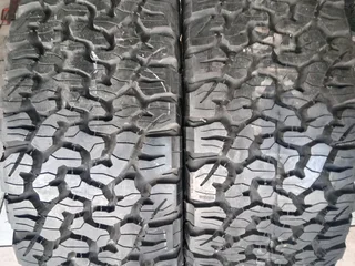 2x 265/60/20 BF Goodrich All-terrain ko2 Tyres 95% tread