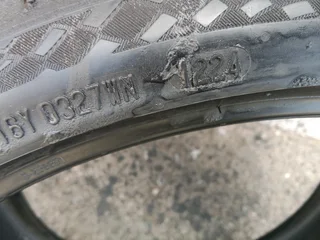 2x 265/30/19 continentals sports contact7