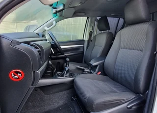 2018 Toyota Hilux 2.4 GD-6 D/Cab RB SRX, White with 217000km available now!