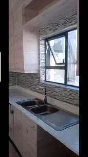 I am looking for plumbing/tiling  jobs