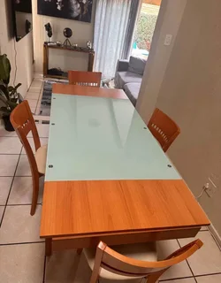 Dining table set