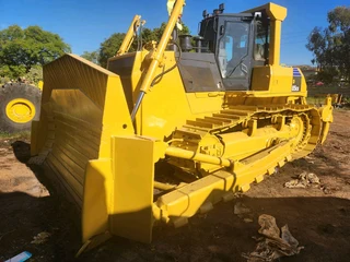 Komatsu D85-15.2007/2008 model.