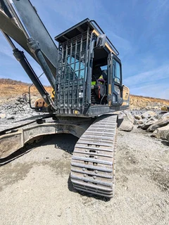 2021 Hyundai 30 Ton Excavator