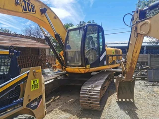 JCB JS200 Excavator