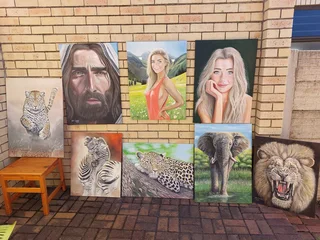 Buy Oil paintings directly from artist, wildlife or portraits