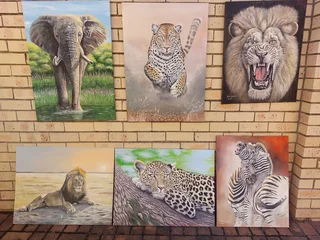 Buy Oil paintings directly from artist, wildlife or portraits
