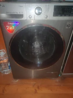 LG Washer/Dryer