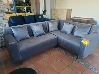 R And R Furnitures Warehouse Sale Corner Sofas R2800 Per Set